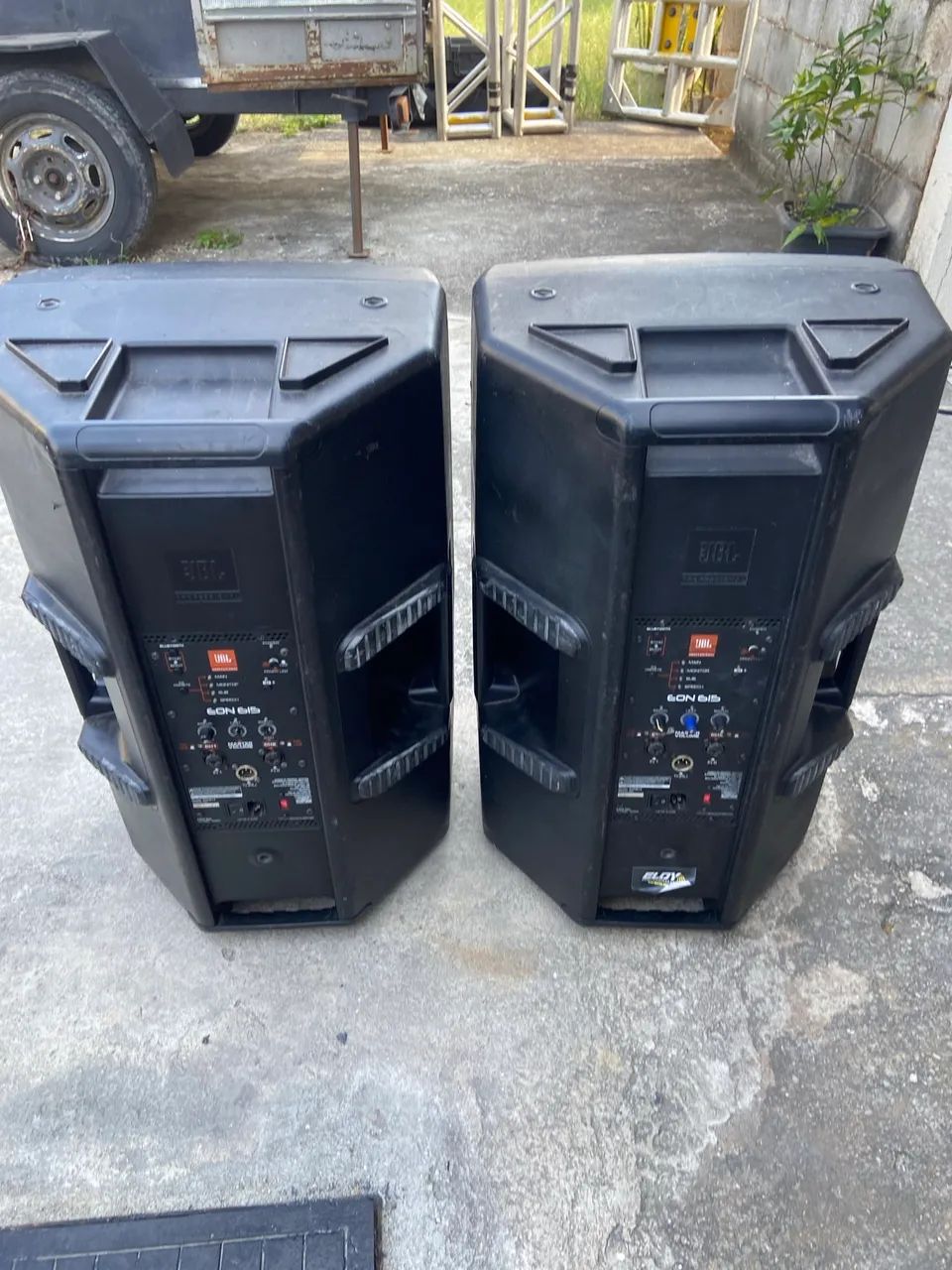 PAR DE CAIXA DE SOM ATIVA JBL EON 615 - Foto 3