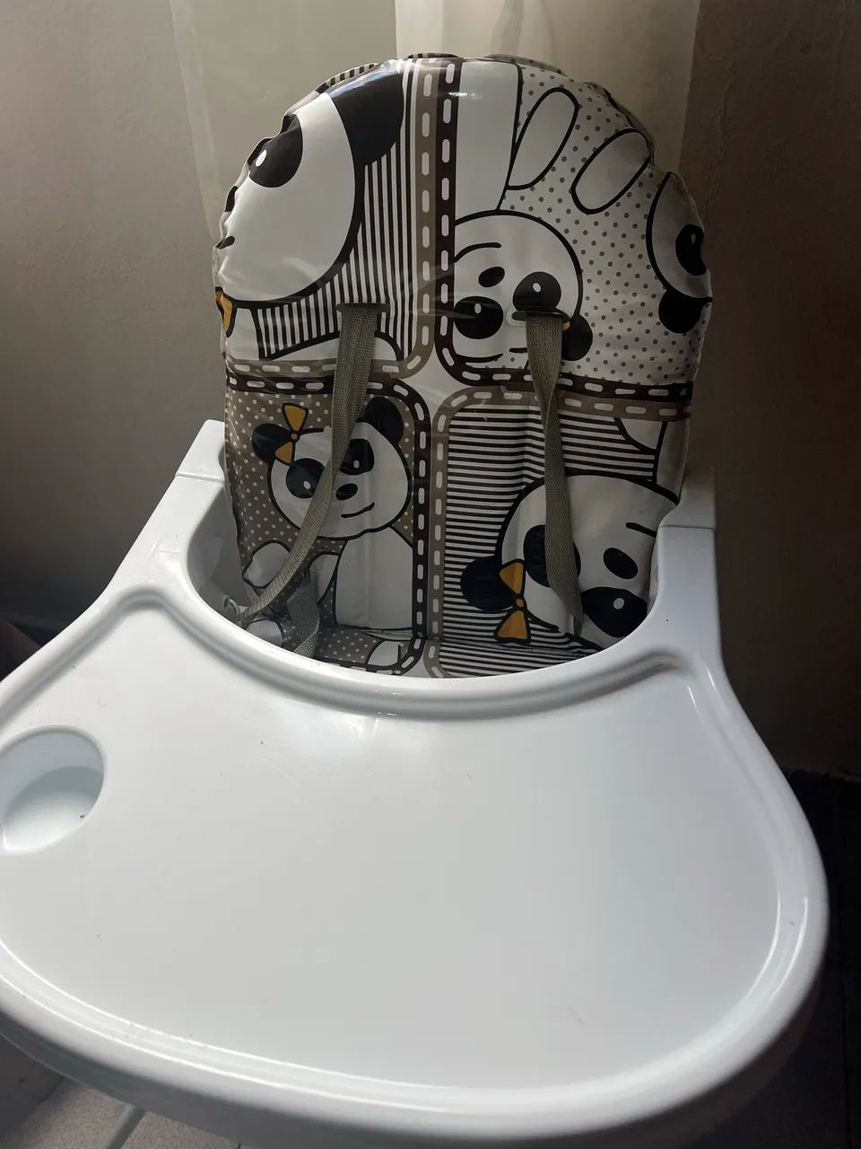 Cadeirinha de alimentação 