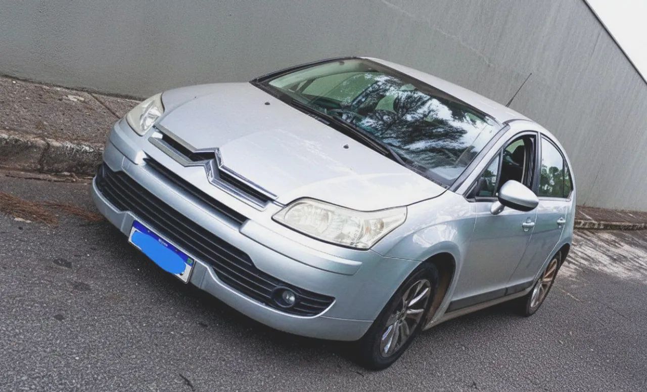 Citroen C4 GLX 1.6 Flex 16V 5P Mec. 2011 - Foto 2