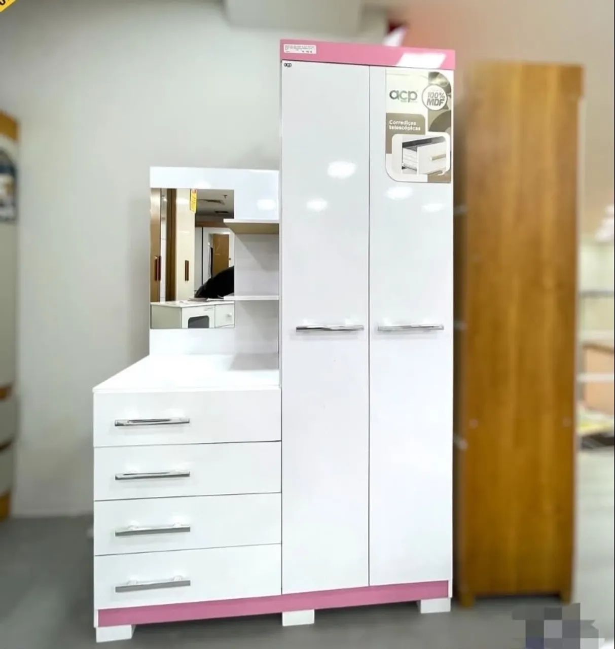 GUARDA ROUPA SOLTEIRÃO + ENTREGA E MONTAGEM GRÁTIS 