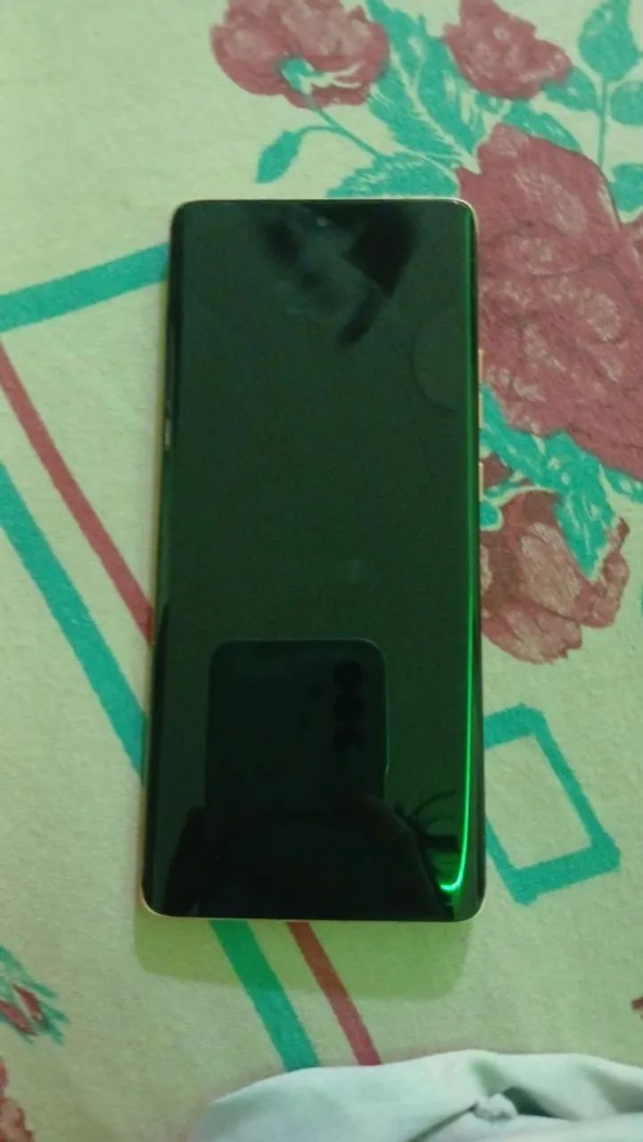 Vendo Celular Poucos Meses de Uso