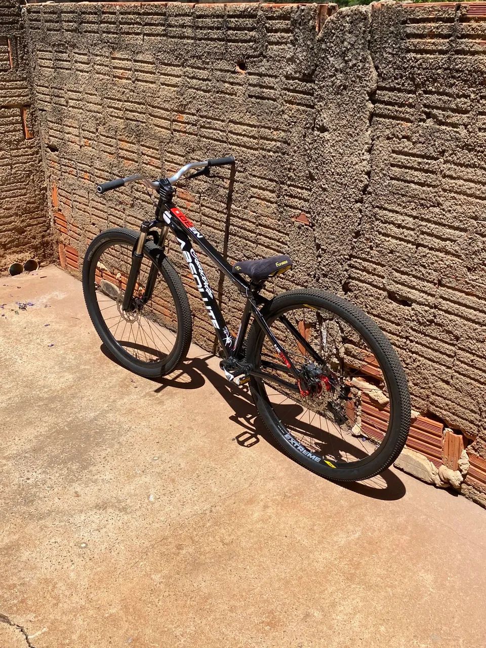 Vende-se bicicleta absolute aro 29 em perfeito estado - Foto 3