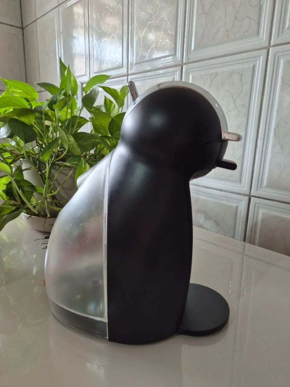 Cafeteira Dolce Gusto Gênio II - Foto 3