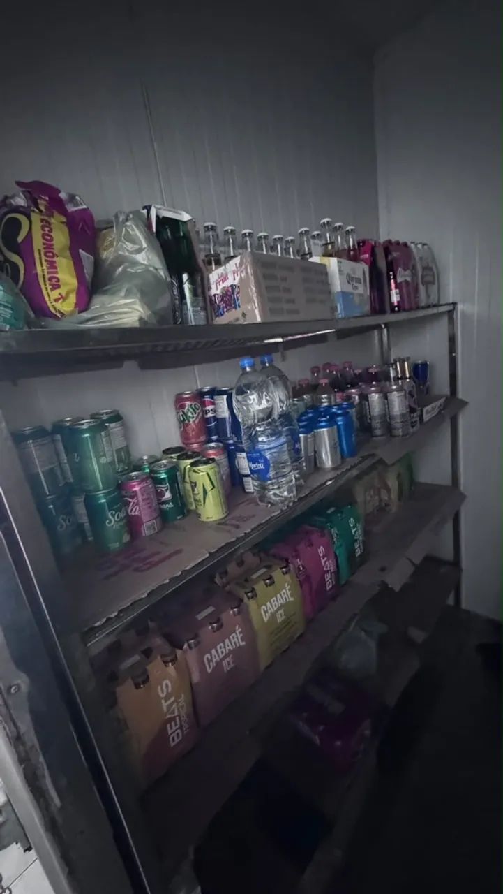Vende se itens distribuidora 