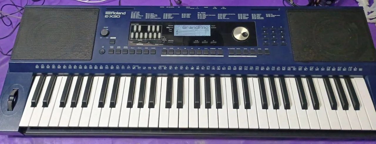 Teclado Roland EX-30