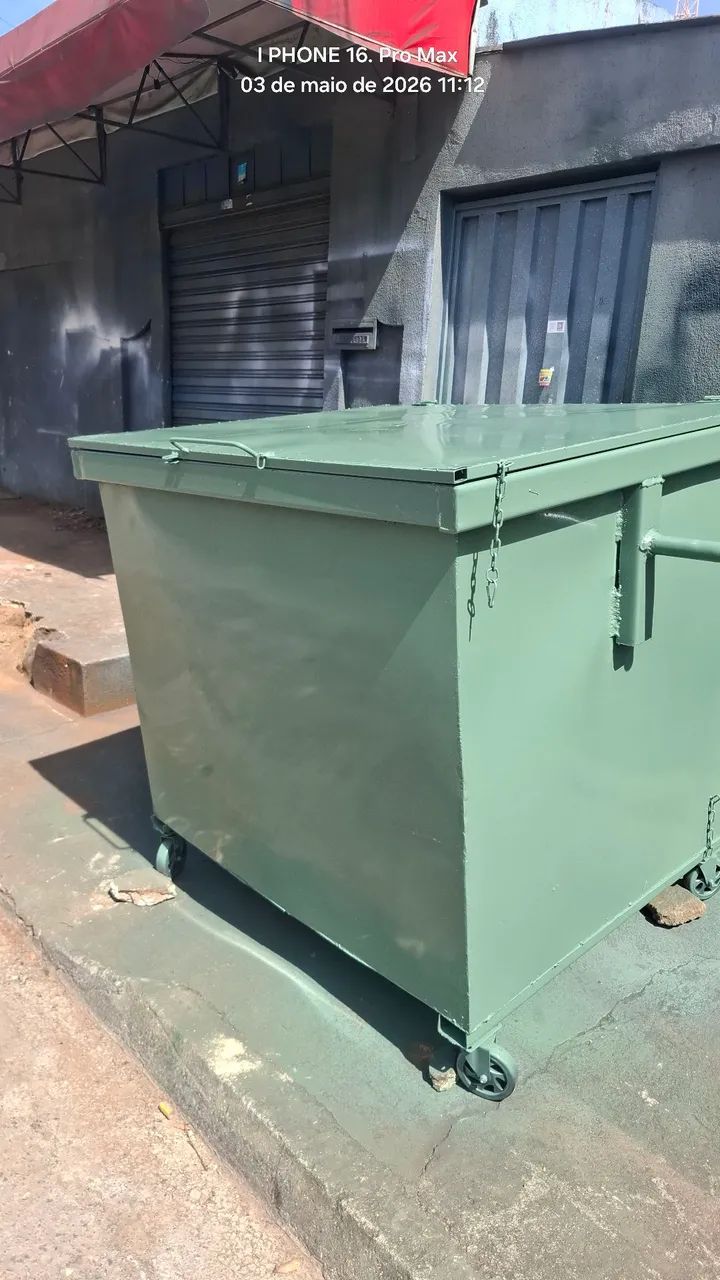 Lixeira contener basculante capacidade 1100lts toda fabricada na chapa 14.  - Foto 4