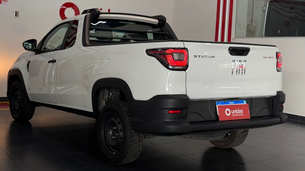 Fiat Strada Endurance 1.4 Flex 8V CS Plus 2023 - Foto 4