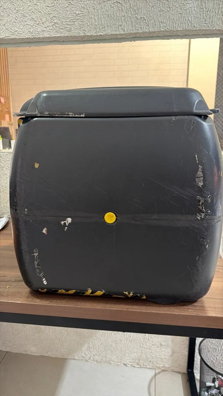 Baú 100L ICbras + suporte 
