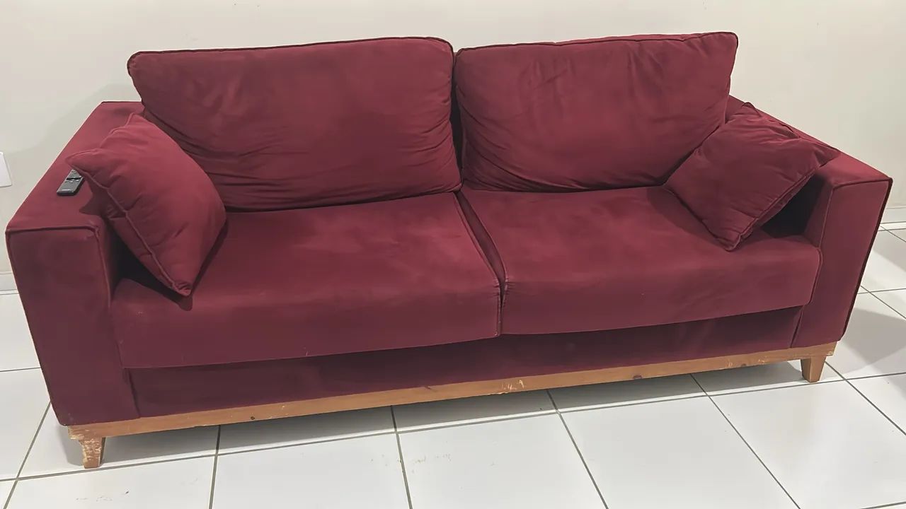Vendo sofá semi novo 