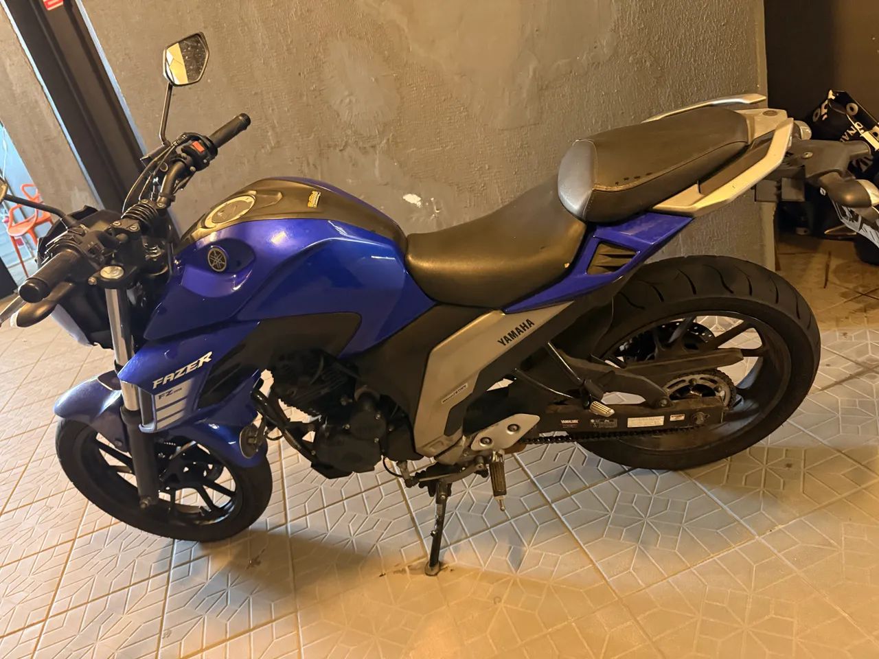 Fazer 250/.  2023