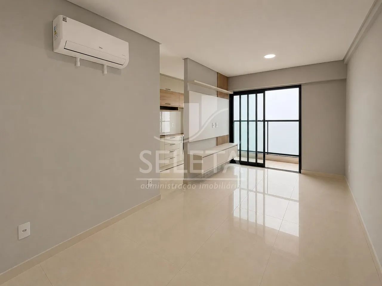 Apartamento com 2 dormitórios para locação, Centro, CASCAVEL - PR - Foto 2
