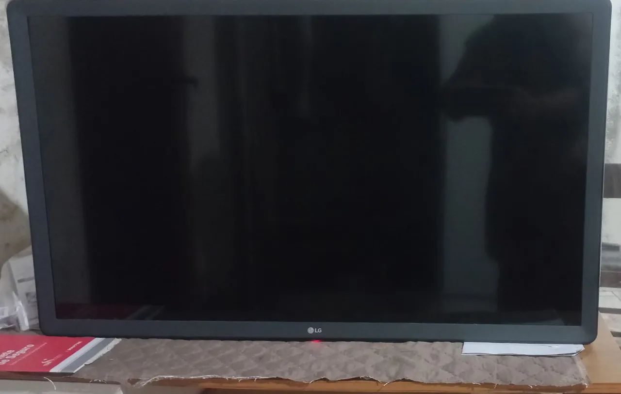 VENDO TV 32 pol. LED SMART DA LG.  - Foto 2