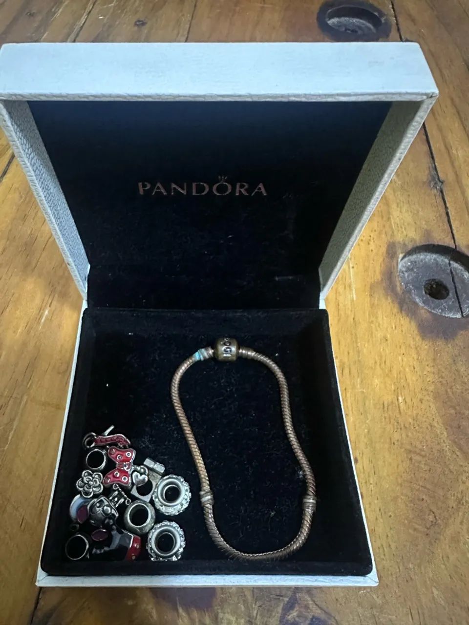 Vendo ou troco pulseira Pandora