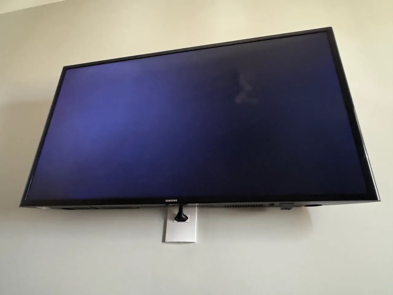 TV Samsung Smart 40 Full HD -  funciona quando quer  - Foto 2