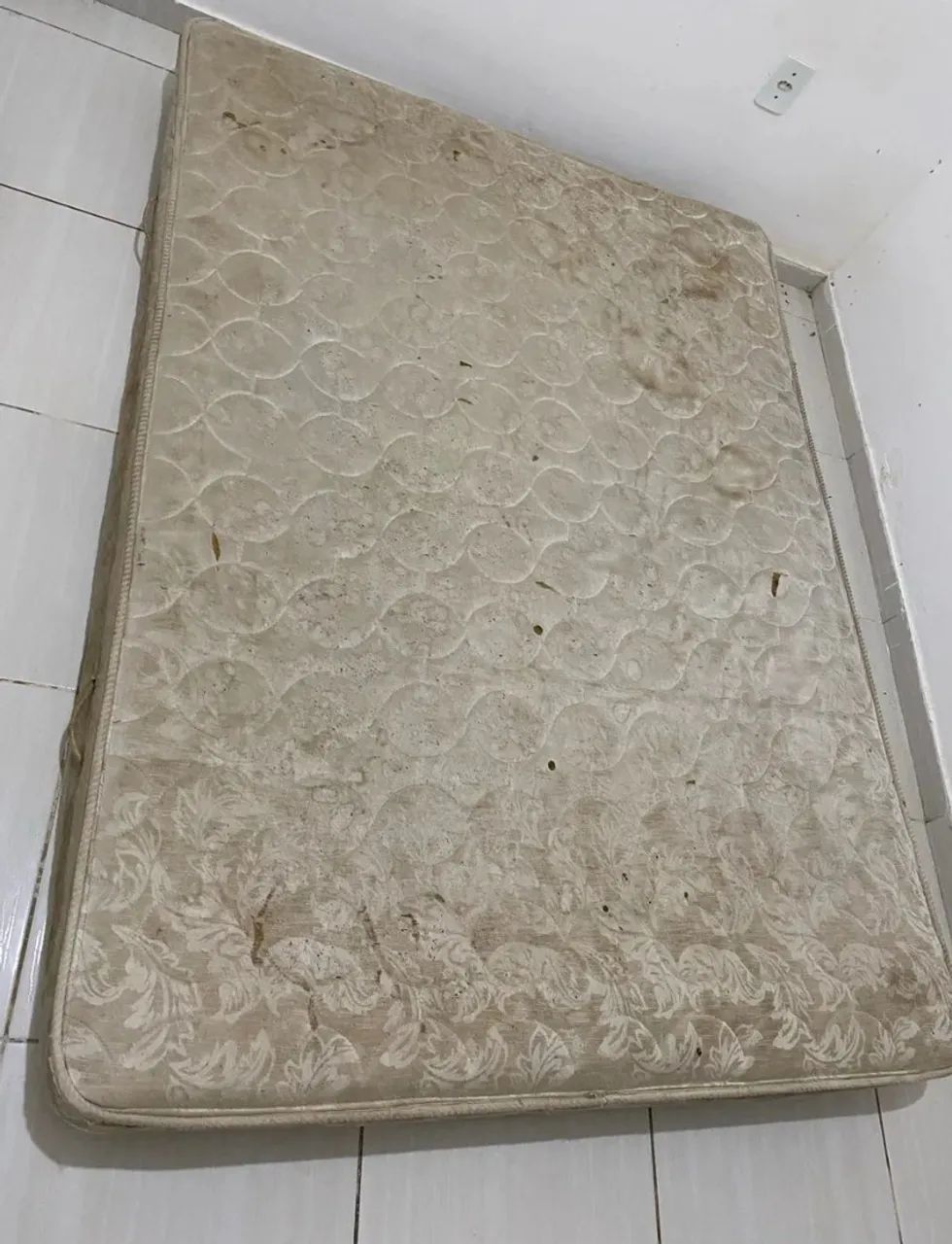 Colchão de casal usado - Foto 3