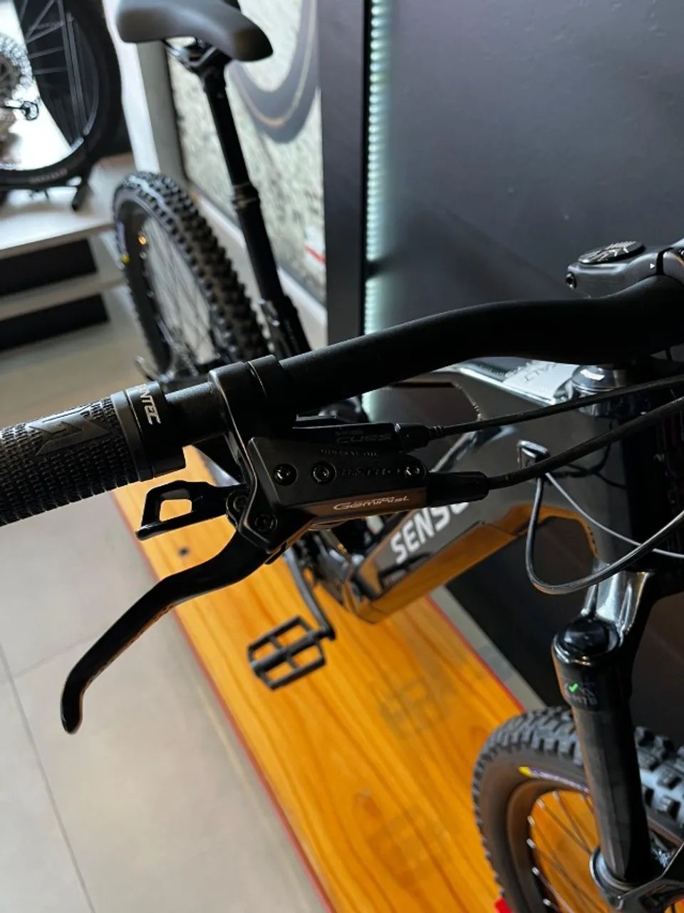 Sense Exalt E-Trail AL Sport Forty5 Cues 11v - Foto 5