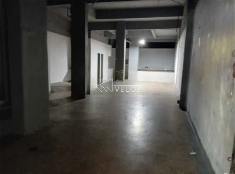 Loja : / Comercial / Humaitá