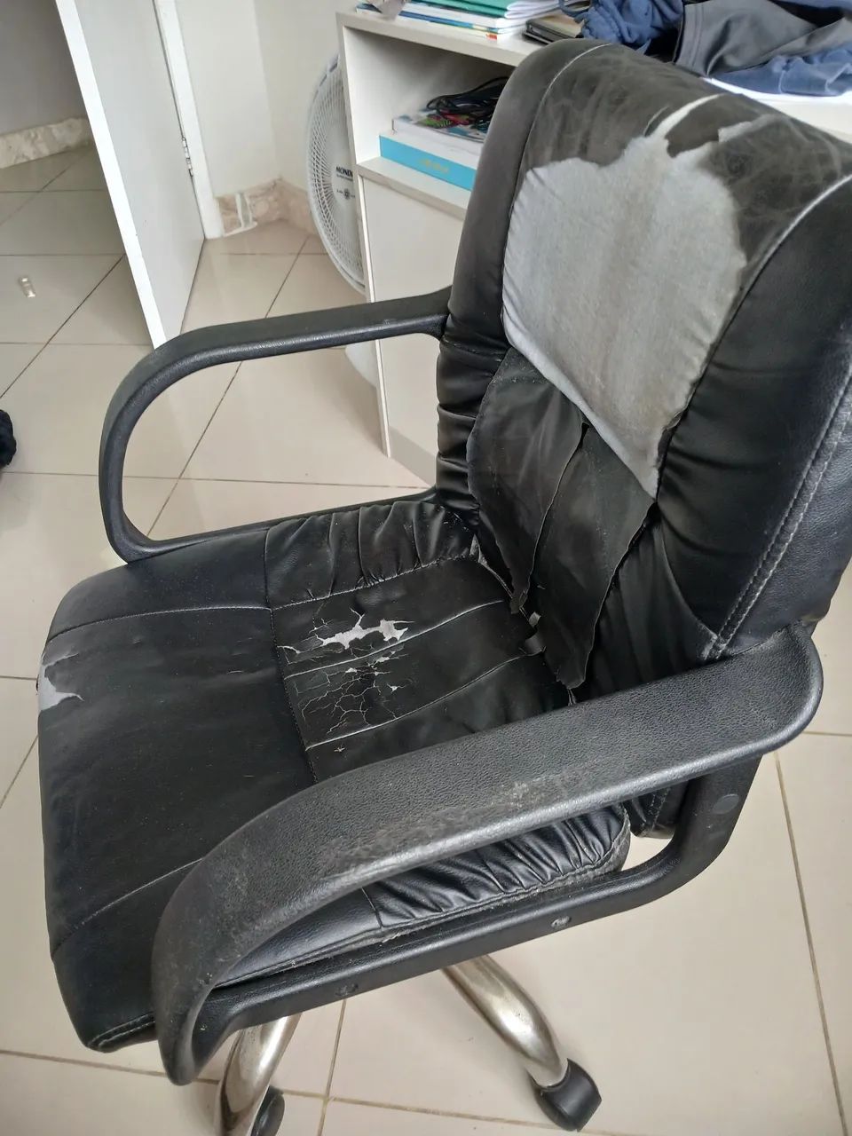 Cadeira Giratória  - Foto 2