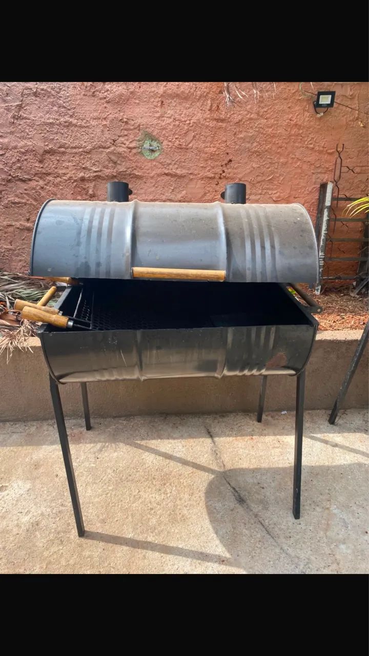 CHURRASQUEIRA 