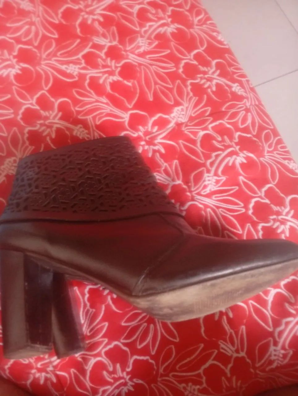 Bota feminina 39
