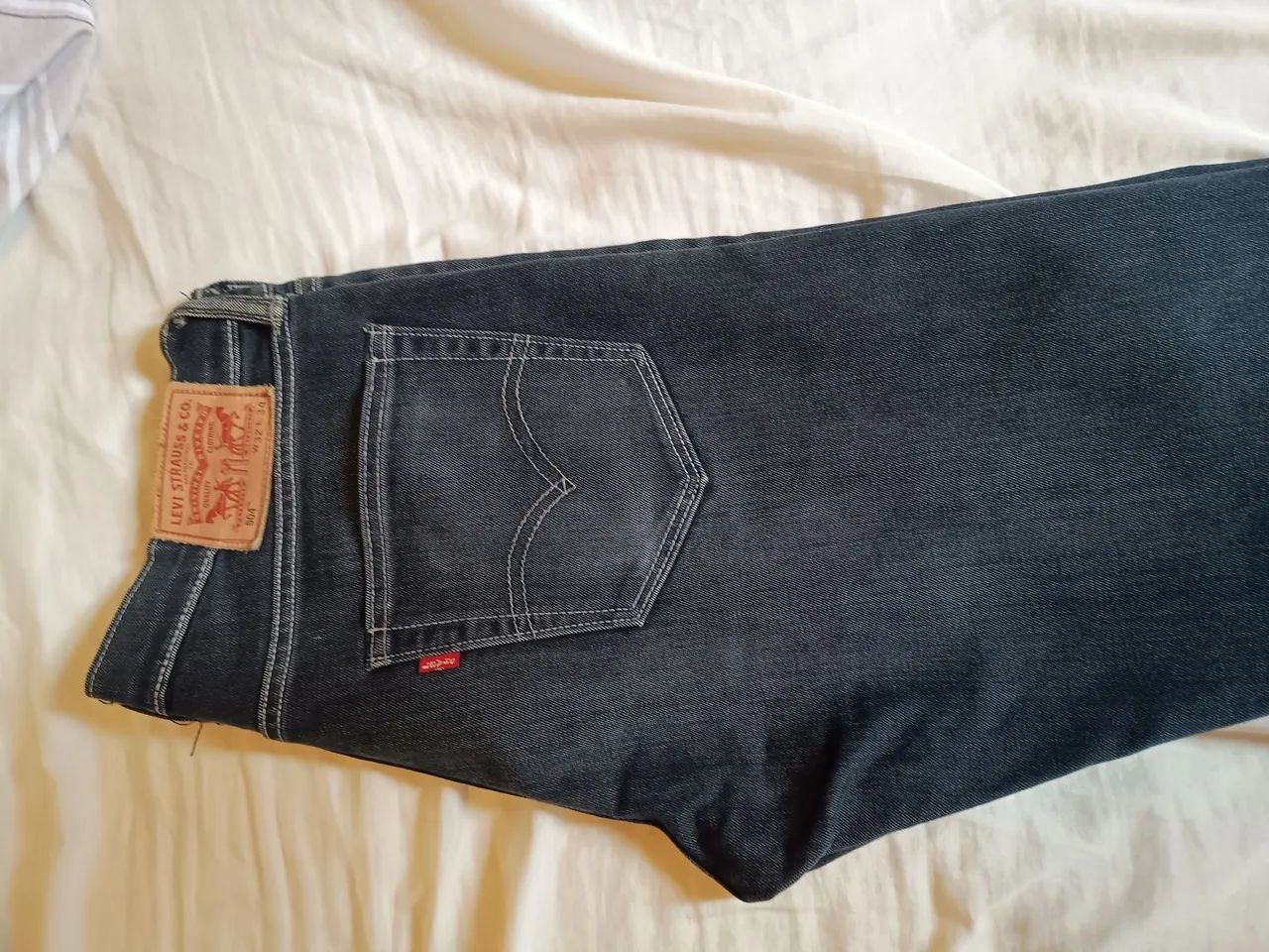 Calça levi's tamanho 42 - Foto 2