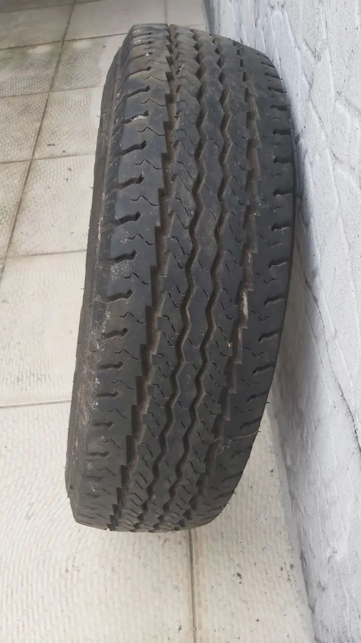 Pneu Good-year 205/75 R16