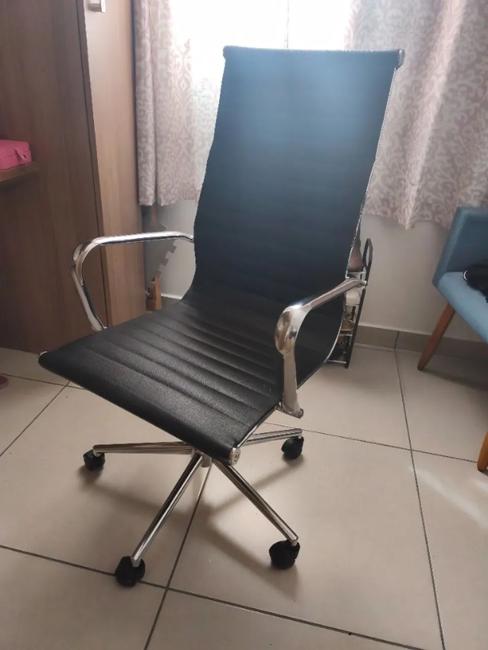 Cadeira de escritório  - Foto 4