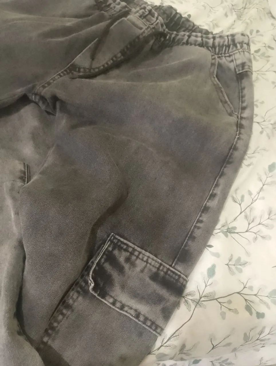 Calça Cargo Cinza Estilo Jeans com Elastano Tam. M (Nova) - Foto 5