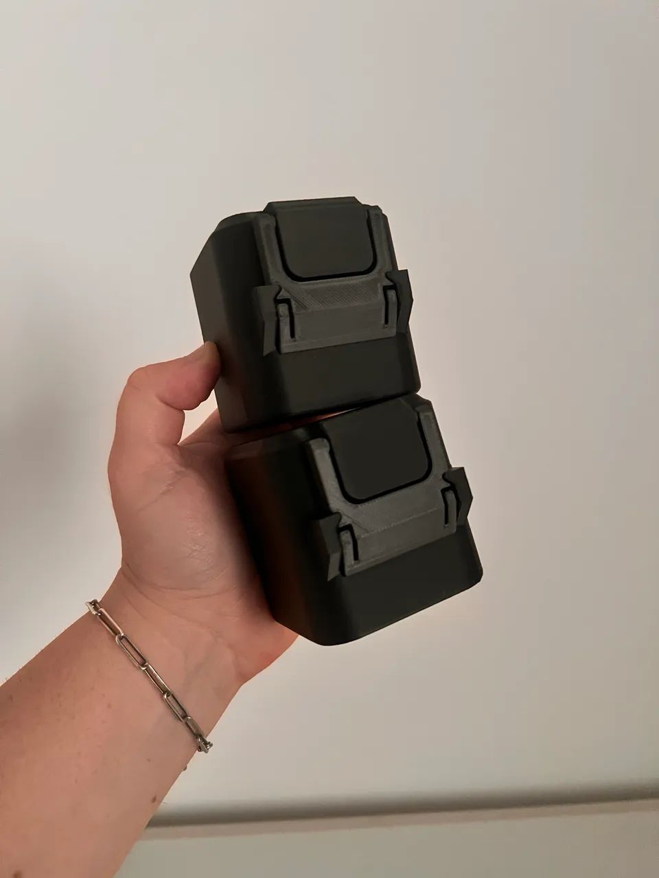 Case Rígida Porta Ampolas Pepitídios de 10ml Com Trava - Foto 2