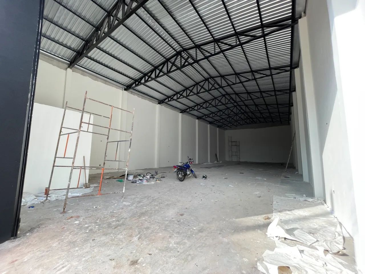 Barracão Comercial Disponível para Locação | Alziro Zarur | 380m² | Maringá/PR - Foto 2