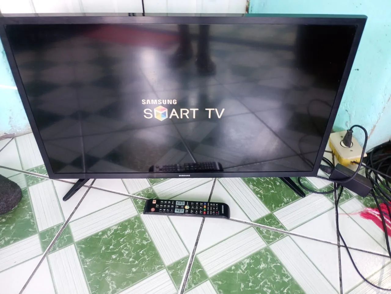 TV.  Samsung.  Smart.  32.  Polegadas.  Com.  Controle.  Leia - Foto 4