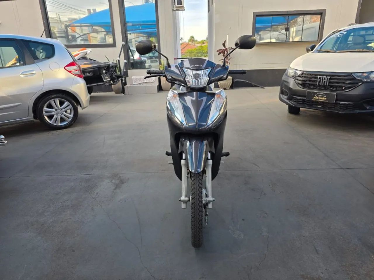 BIZ 110i - Foto 2