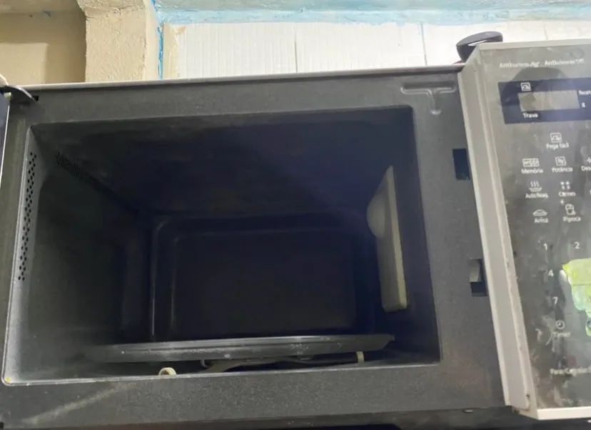 MICROONDAS PANASONIC 21L - Foto 2