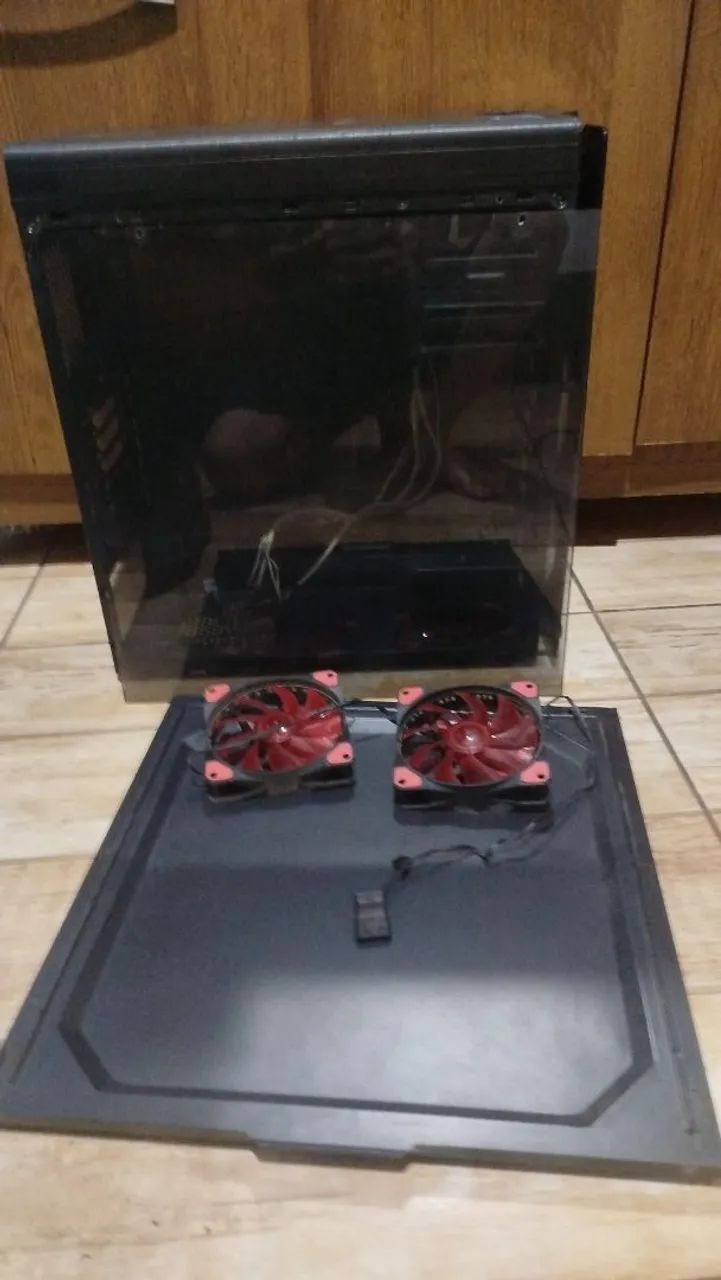 Gabinete Mid Tower 