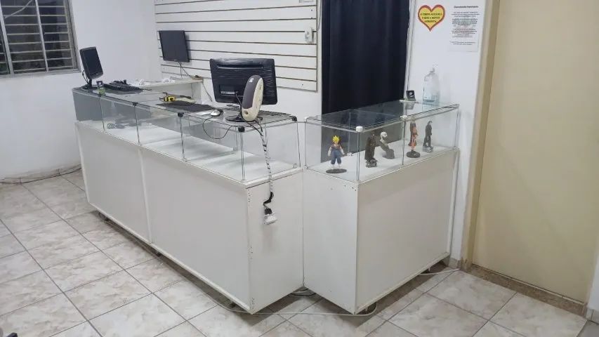 Espaçoso Balcão de Loja 3 módulos, usado - Foto 5