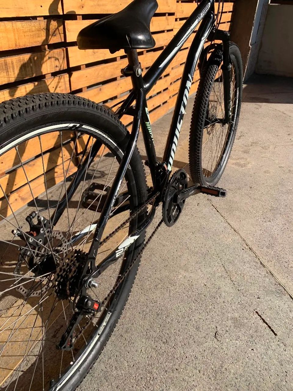 Desapego de bicicleta Aro 29 - Foto 5