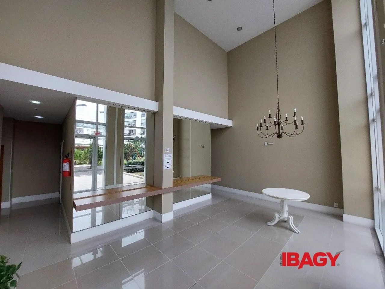 Excelente Apartamento 2 dormitório(s) em Abraão - Florianópolis - Foto 4
