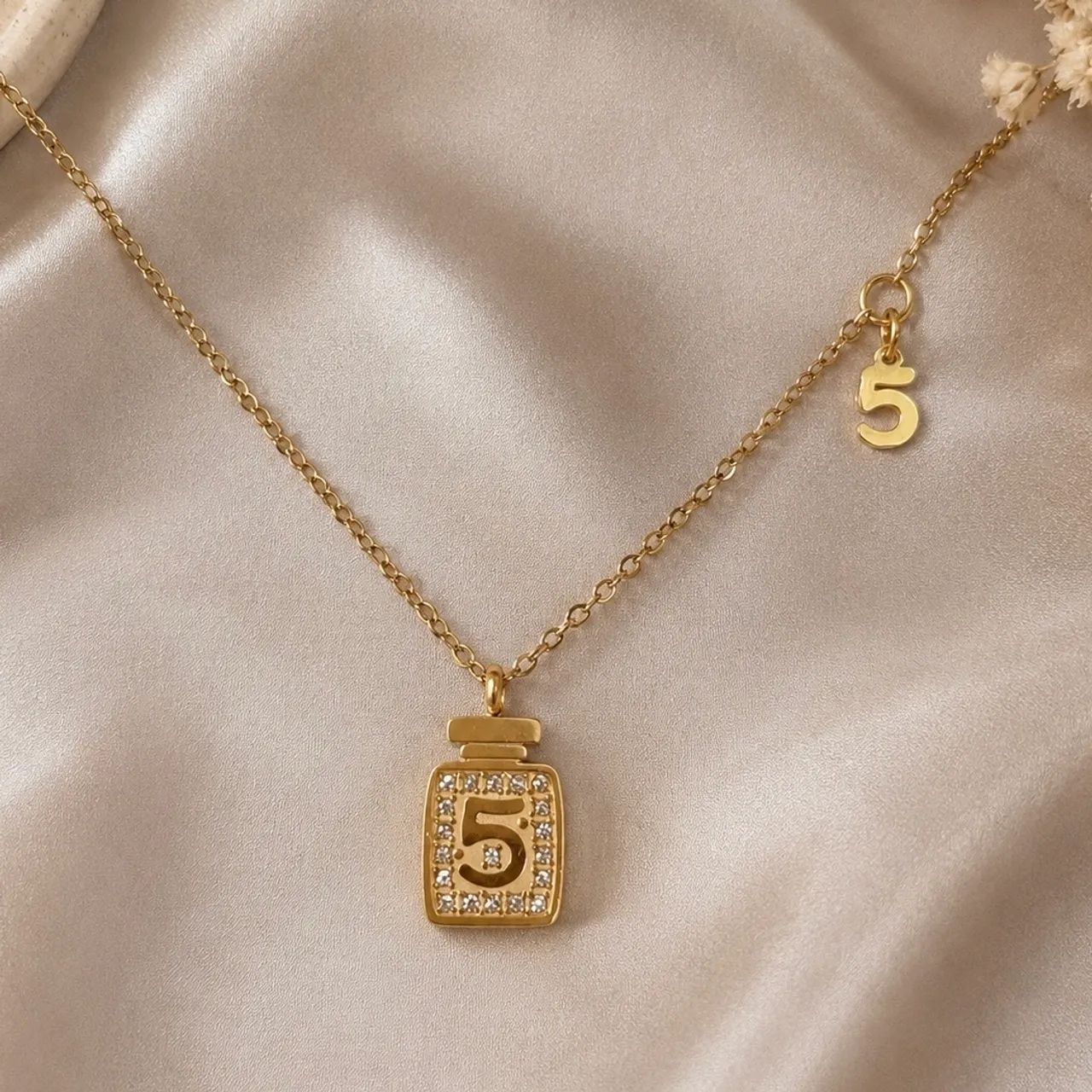 Colar Feminino em Aço 