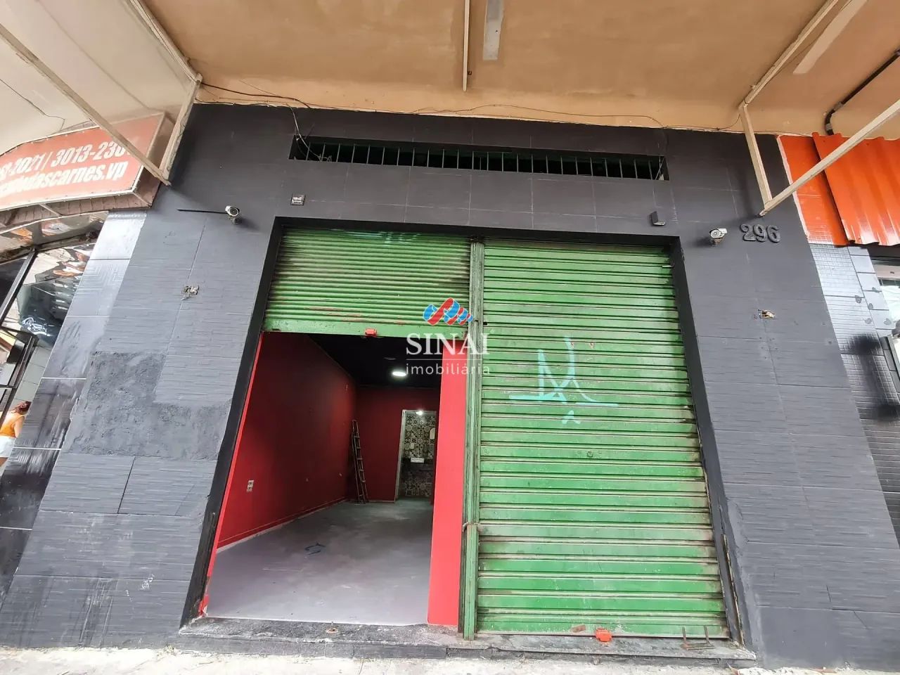 Loja com Amplo Espaço e 2 Banheiros na Vila da Penha