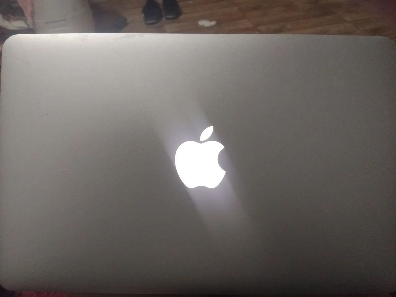 Mecbook air 11 mid 2013 impecável + carregador original apple - Foto 4