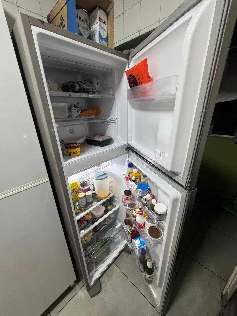 Geladeira Electrolux 400 litros 
