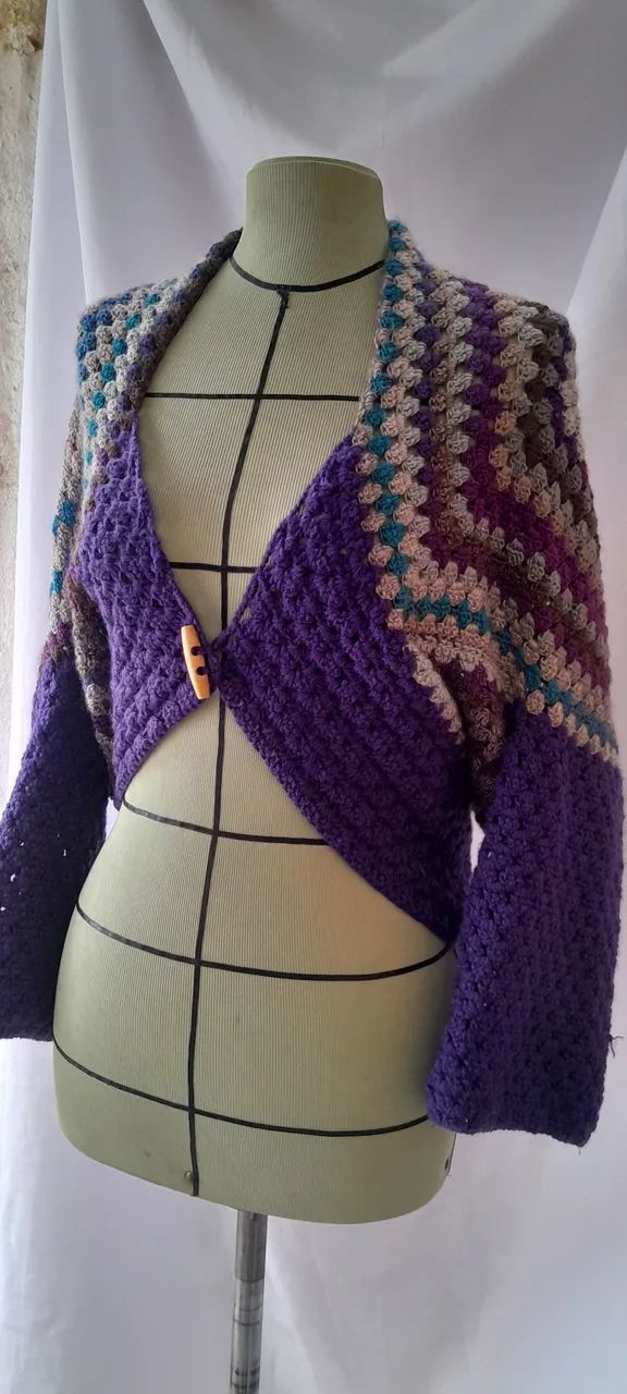 Blusa Artesanal em crochê  - Foto 4
