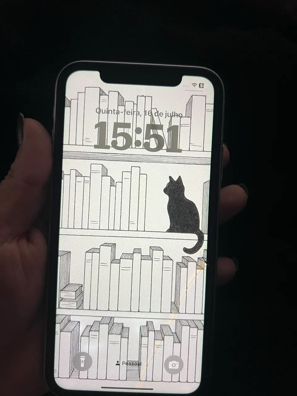 ? iPhone XR 128 GB - Funcionando - Tela quebrada - Foto 3