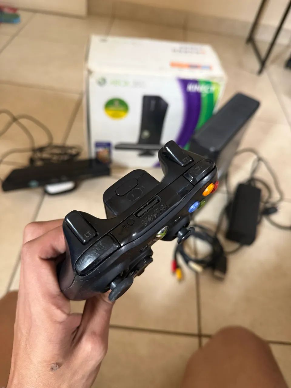 Xbox 360 com kinect *controle com defeito  - Foto 2