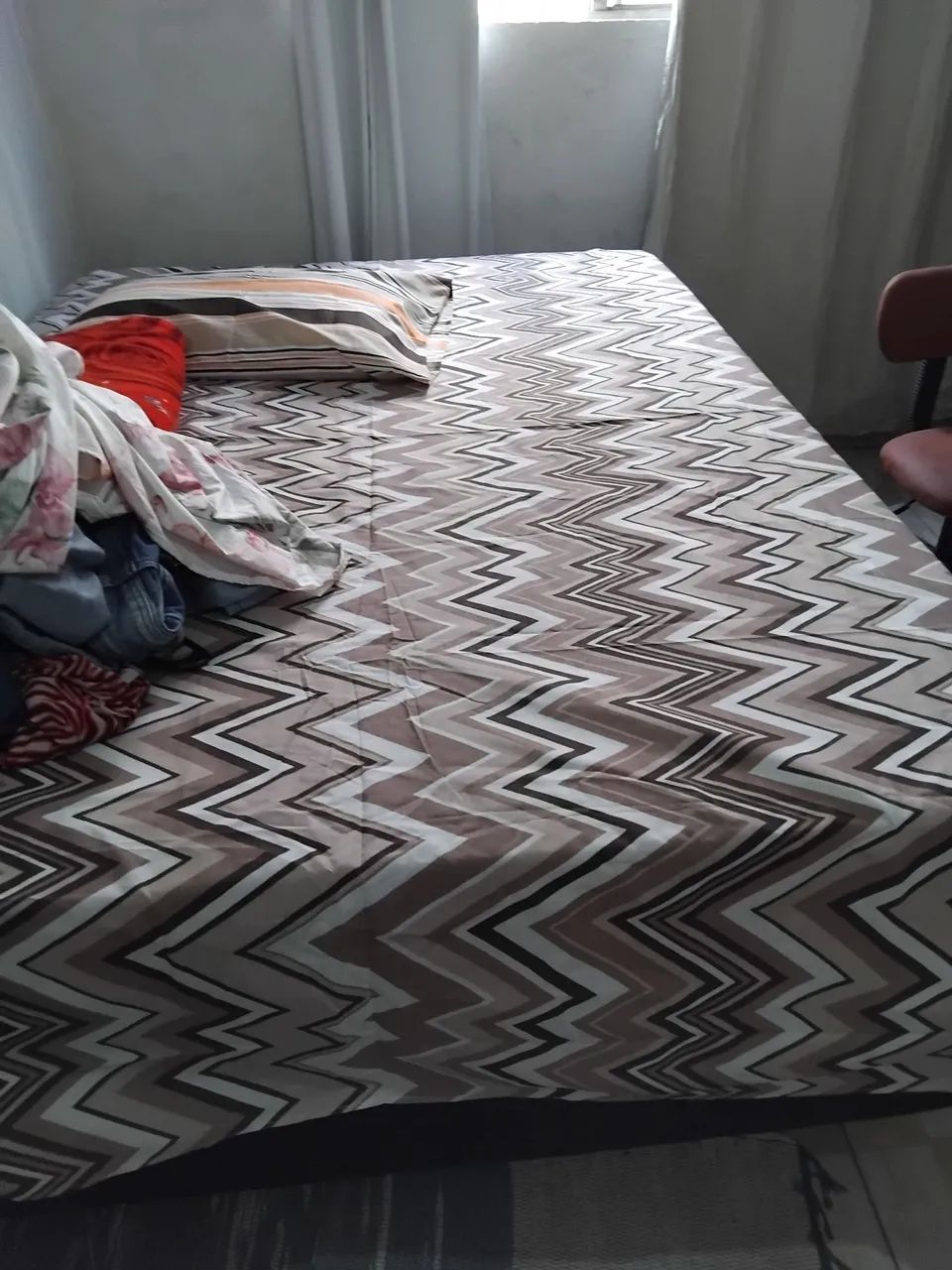 VENDO UMA CAMA DE CASAL  - Foto 3