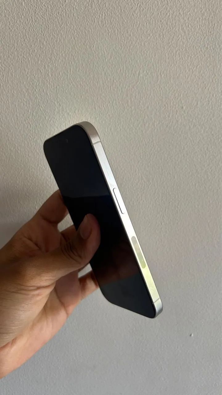 iPhone 15 pro - Foto 4