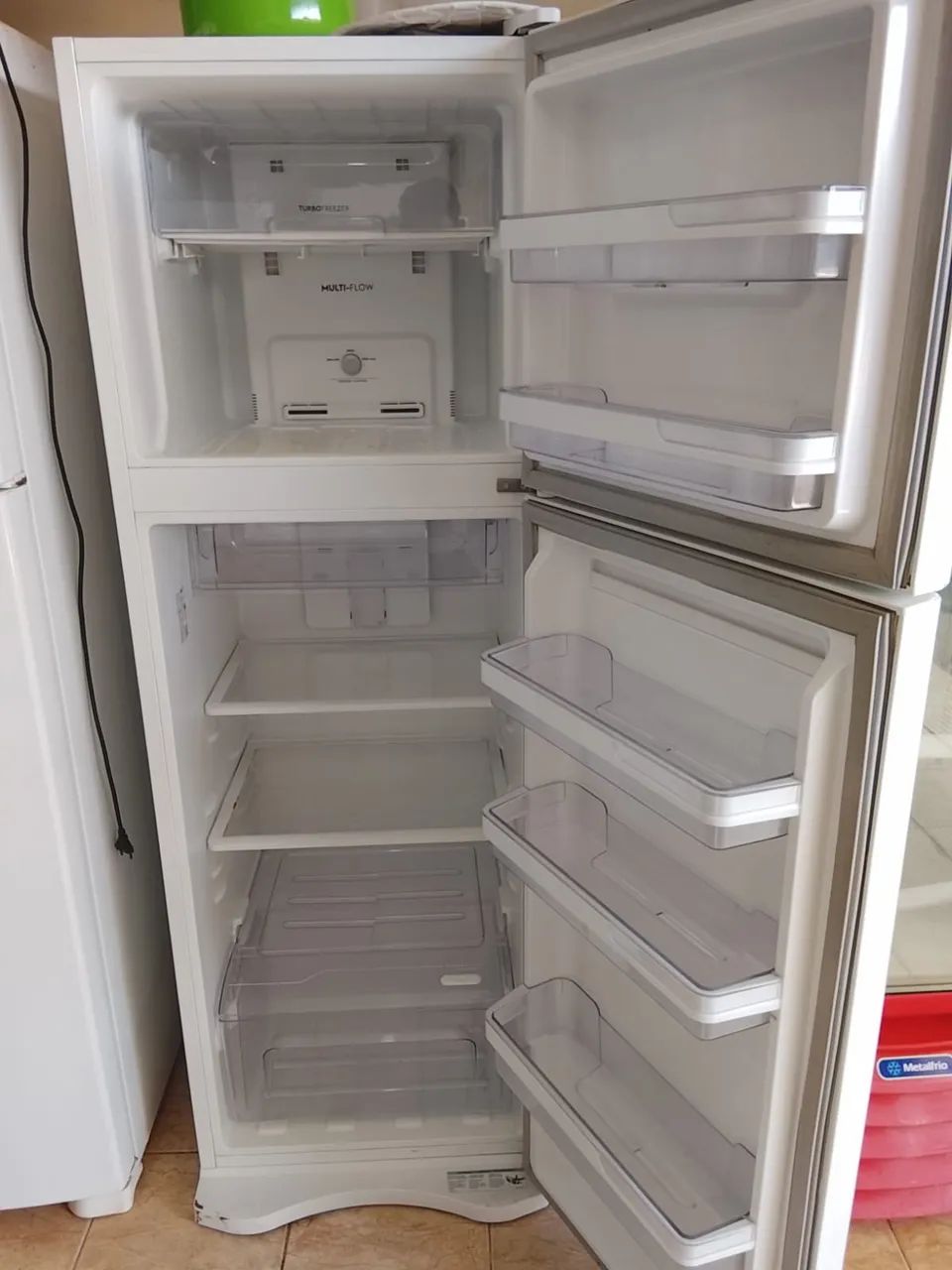 Geladeira Electrolux nova - Foto 2