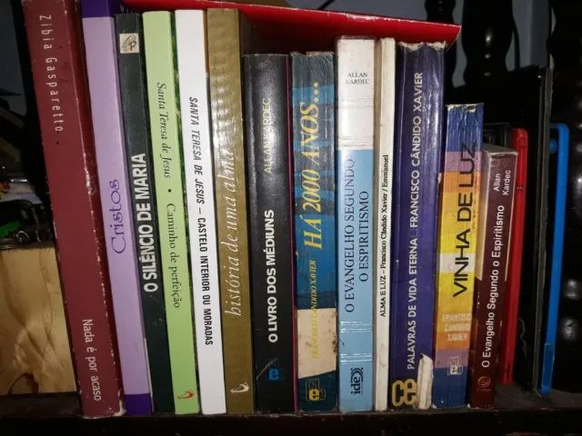 coleção de livros espírita