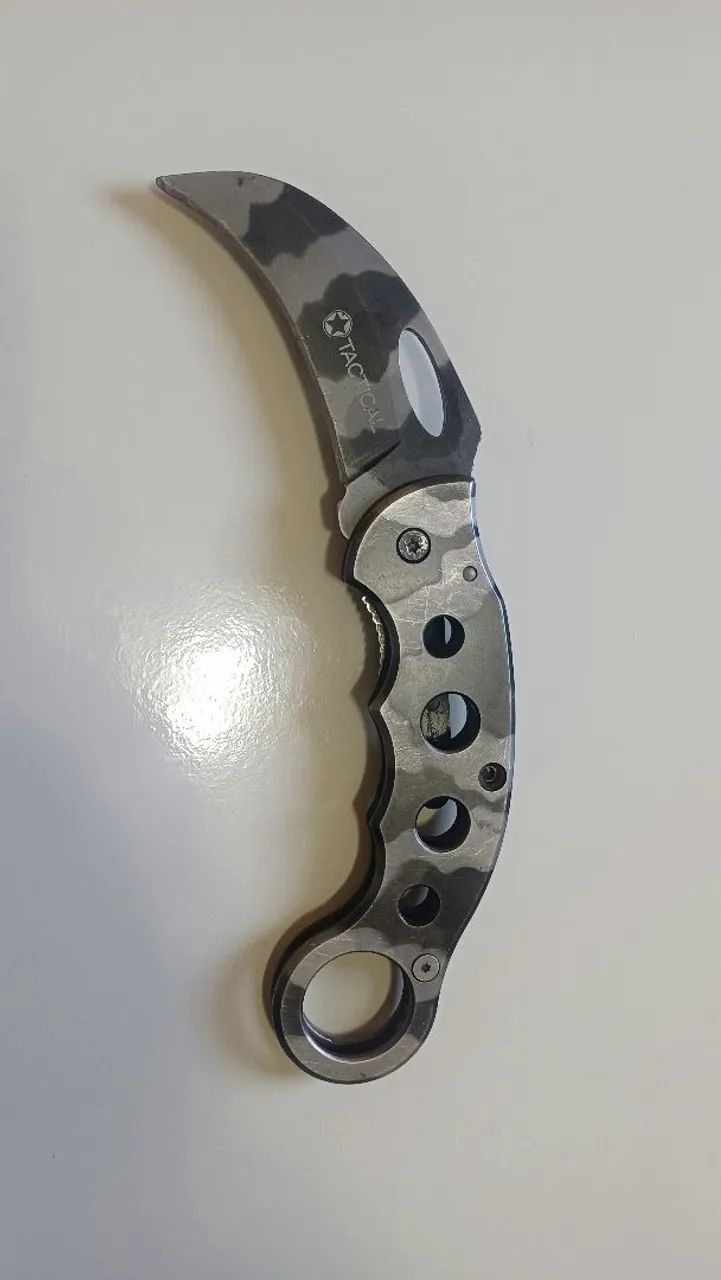Canivete karambit Tactical 
