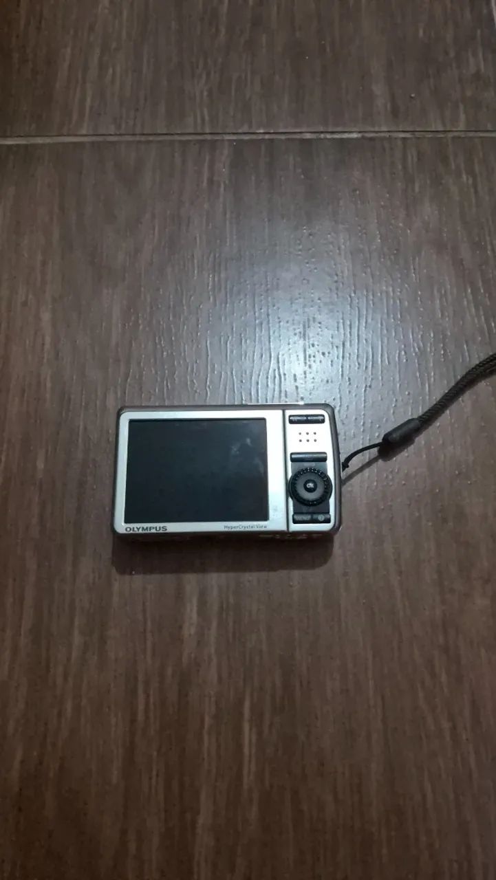 Câmera Olympus Stylus Para Colecionador [DISPLAY NAO FUNCIONA] - Foto 2